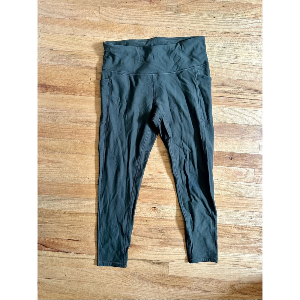 green capri leggings